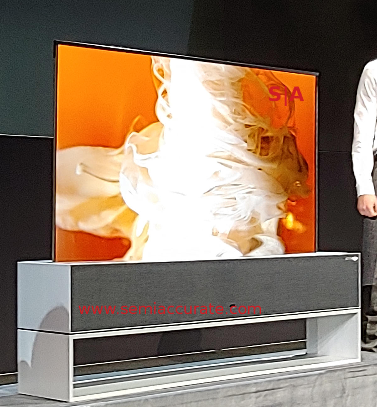 LG introduces the first rollable OLED TV SemiAccurate